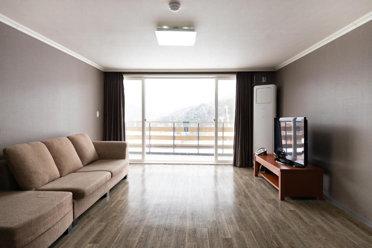 Bears Town Otel Pocheon Dış mekan fotoğraf
